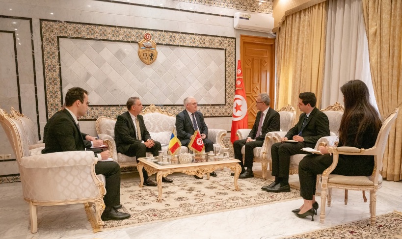 كاتب الدولة لدى وزير الشؤون الخارجية يستقبل الممثل الشخصي لرئيس رومانيا لدى المنظمة الدولية للفرنكوفونية