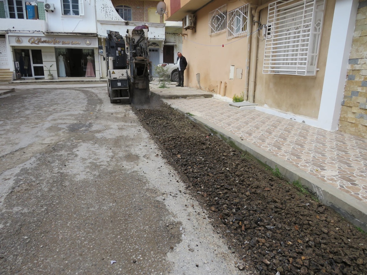 راس الجبل.. انطلاق أشغال تعبيد عدد من الطرقات