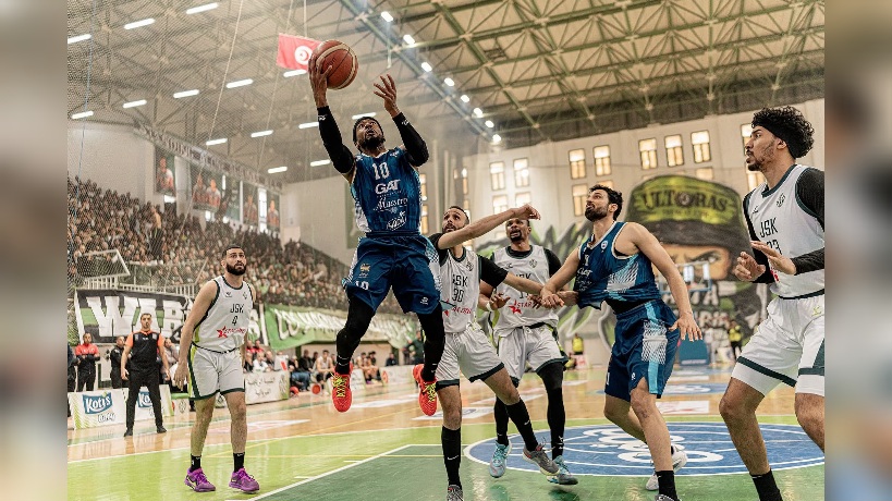 كرة السلة: الاتحاد المنستيري يلتحق بالافريقي في نهائي الكأس 