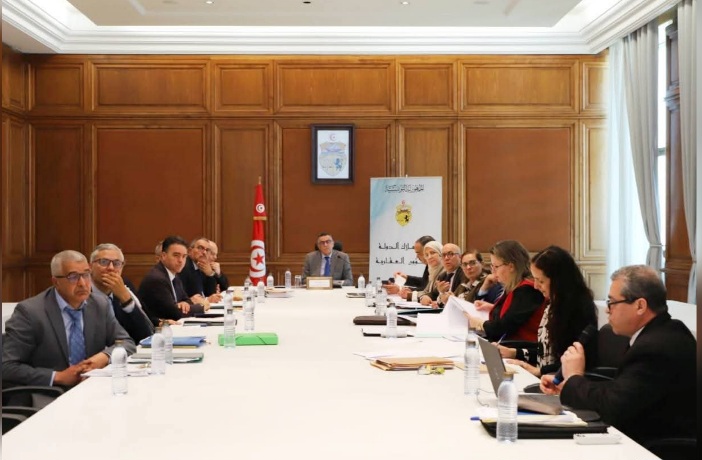 وزير أملاك الدولة يؤكّد على ضرورة حماية العقارات الدولية الفلاحية وغير الفلاحية