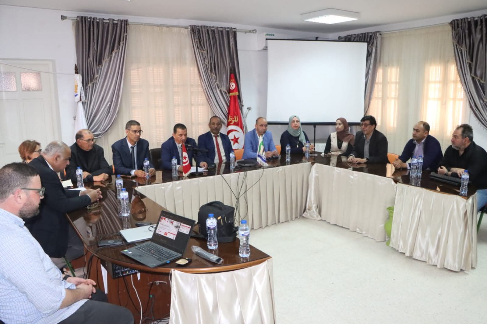 المنستيـر.. بلدية لمطة تحتضن فعاليات ورشة عرض ومناقشة نتائج ملف المخاطر المناخية 