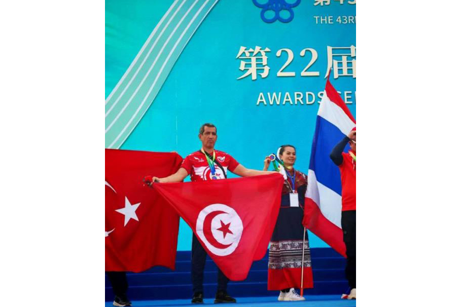 الجمعية الدولية التونسية للطائرات الورقيّة تتحصل في الصين على الميدالية الذهبية 