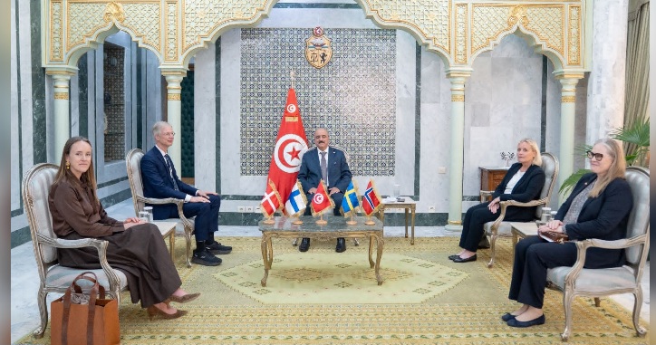 وزير الخارجية يعقد جلسة عمل مع سفراء دول شمال أوروبا للتباحث حول واقع وآفاق علاقات تونس ببلدانهم