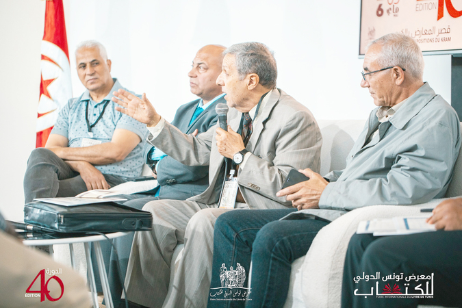 من القاعدة إلى التجريب.. ندوة تفكك رهانات الخط العربي بين الكلاسيكيات والمغامرة الجمالية
