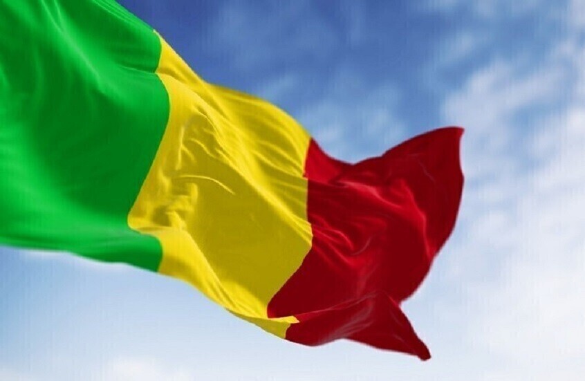  تأكيد نجاة وزير دفاع مالي من هجوم مفخخ على قاعدة في كاتي