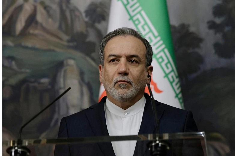 عراقجي سيعود إلى باكستان.. ومُحادثات إيرانية أمريكية مُحتملة خلال أيام