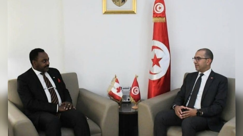 تونس وكندا تبحثان تعزيز التعاون في الطاقة والطاقات المتجددة