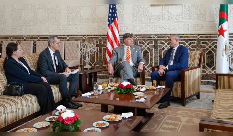 وفد أمريكي رفيع المستوى يزور الجزائر لتعزيز التعاون الأمني والاقتصادي