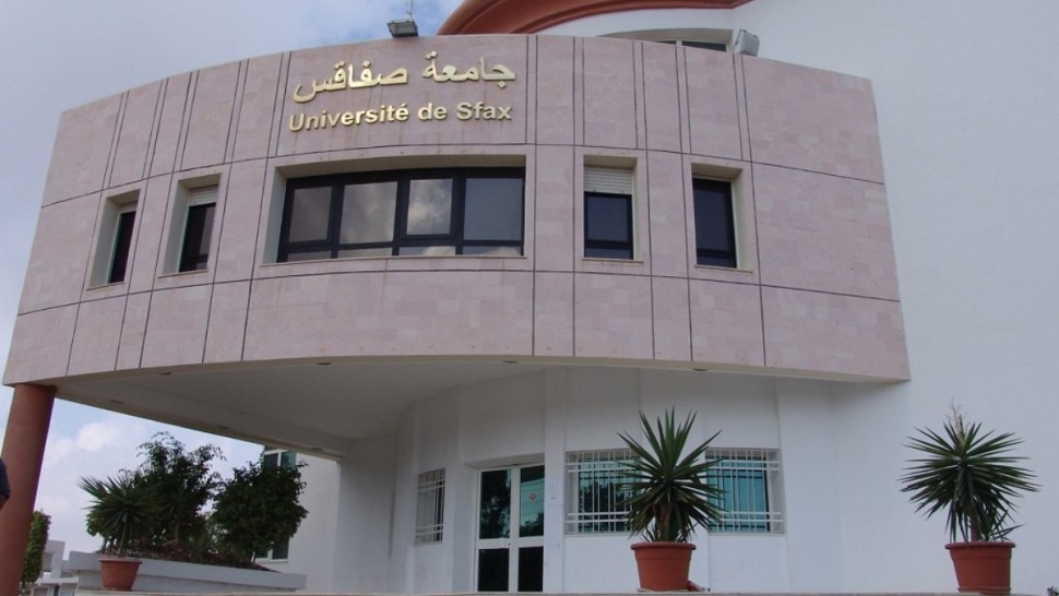 جامعة صفاقس تتصدر الجامعات التونسية في التصنيف العالمي لسنة 2025/2026 في مجال البحث العلمي والابتكار