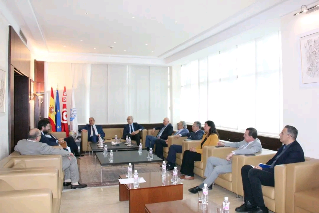 تعزيز التعاون في عدد من المجالات ذات الأولوية محور لقاء رئيس منظمة الأعراف بسفير اسبانيا بتونس