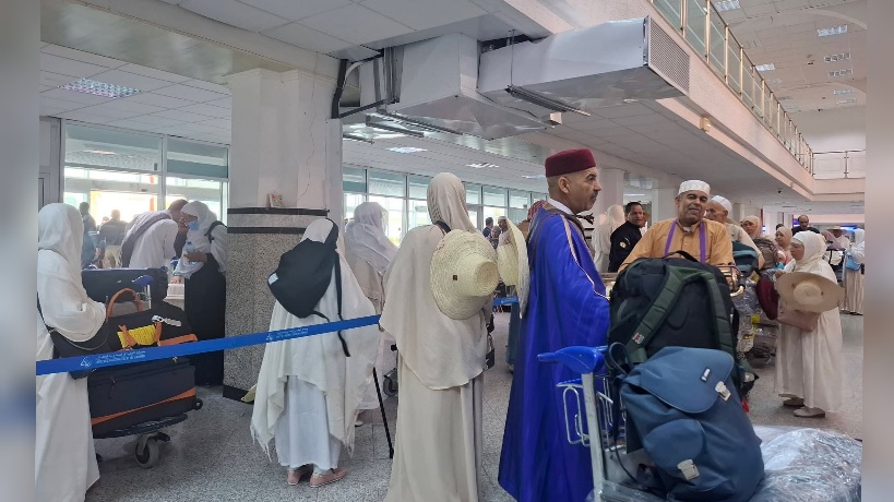 انطلاق أول رحلة نحو البقاع المقدسة لحجيج ولايتي تطاوين ومدنين من مطار جربة جرجيس الدولي انطلاق أول رحلة نحو البقاع المقدسة لحجيج ولايتي تطاوين ومدنين من مطار جربة جرجيس الدولي