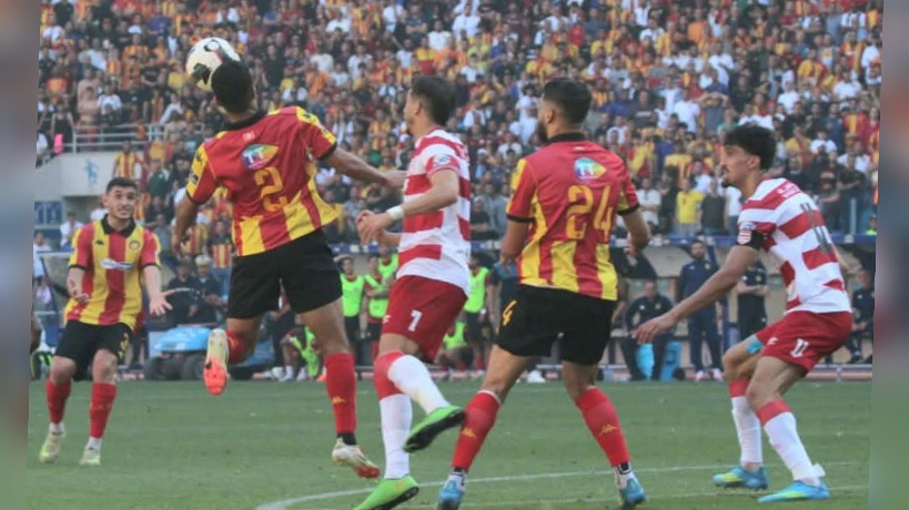 فاز بالدربي: الافريقي يتوّج رسميا بالبطولة 14 في تاريخه فاز بالدربي: الافريقي يتوّج رسميا بالبطولة 14 في تاريخه