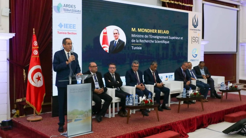 وزير التعليم العالي: استضافة تونس للملتقى الدولي للنقل والتنقّل سابقة هي الأولى عربياً وإفريقياً