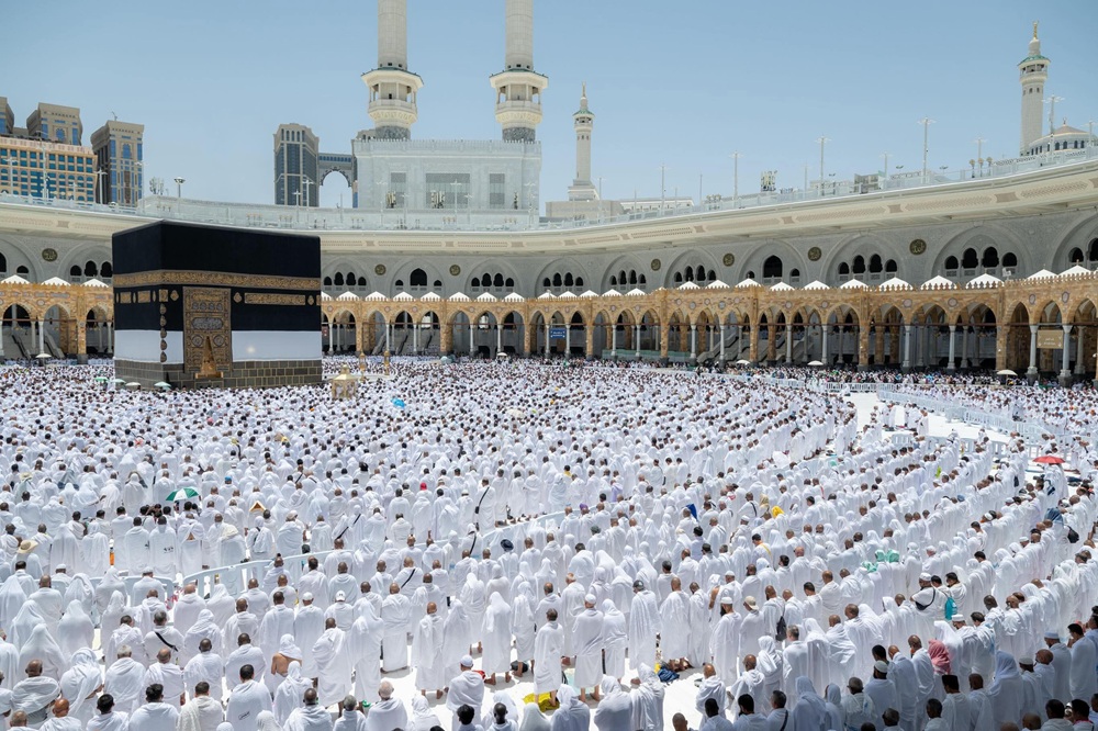 السعودية تطلق الخرائط التفاعلية ثلاثية الأبعاد لتيسير تنقل قاصدي الحرمين 