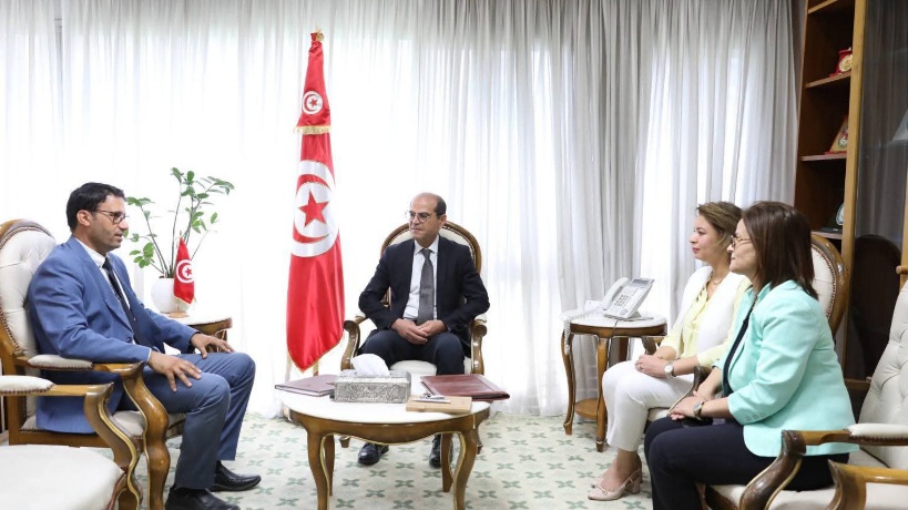 وزير التجهيز يؤكد أهمية الإطارات الشابة لإعطاء دفعة جديدة لتطوير أساليب العمل
