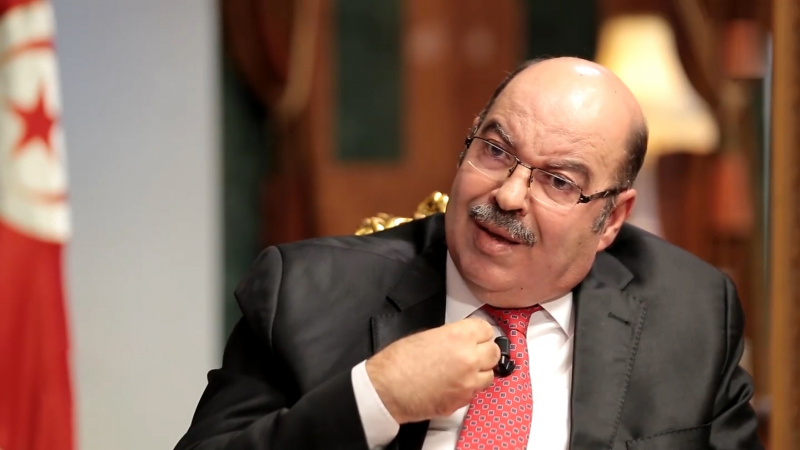 5 سنوات سجنًا للطيب راشد ومحامٍ