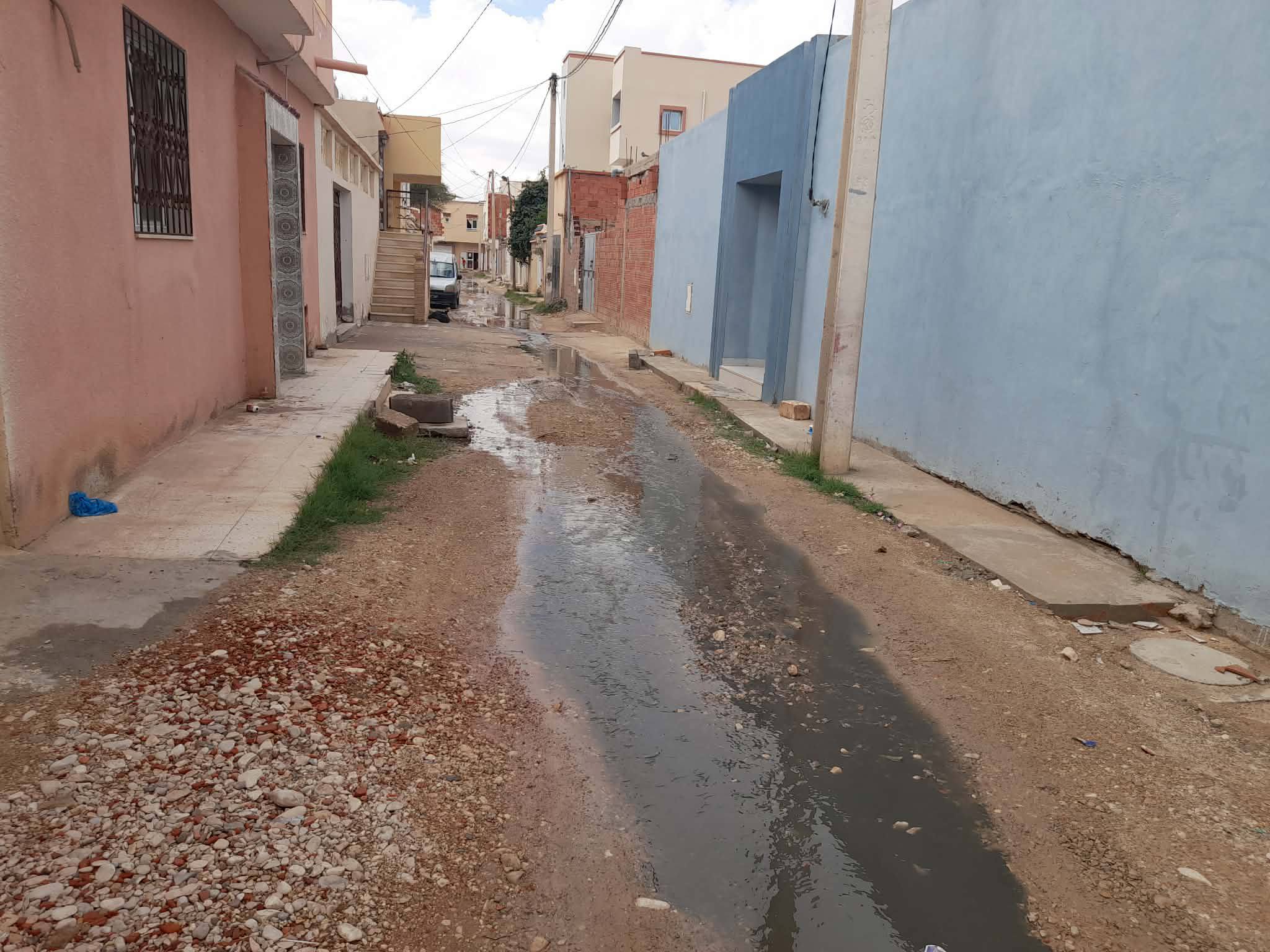 قفصة/لالة..ساكنوا حي حشاد يطالبون بالتدخل العاجل لهذا السبب 