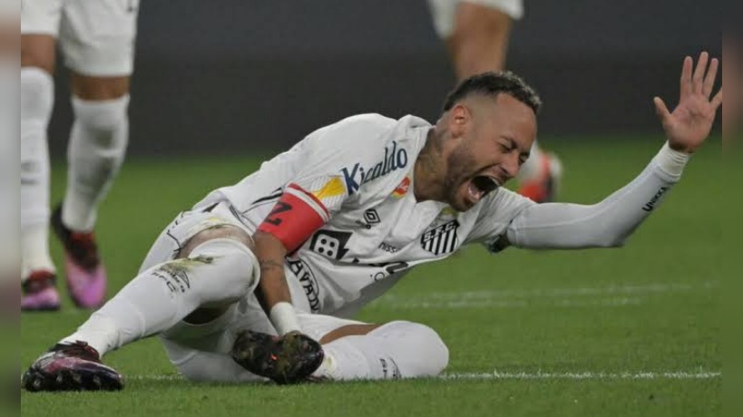 مونديال 2026.. الاتحاد البرازيلي يكشف الحالة الصحية لنيمار 
