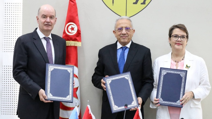 تونس تطلق مشروعا وطنيا لفائدة الشباب للوقاية من الإدمان 