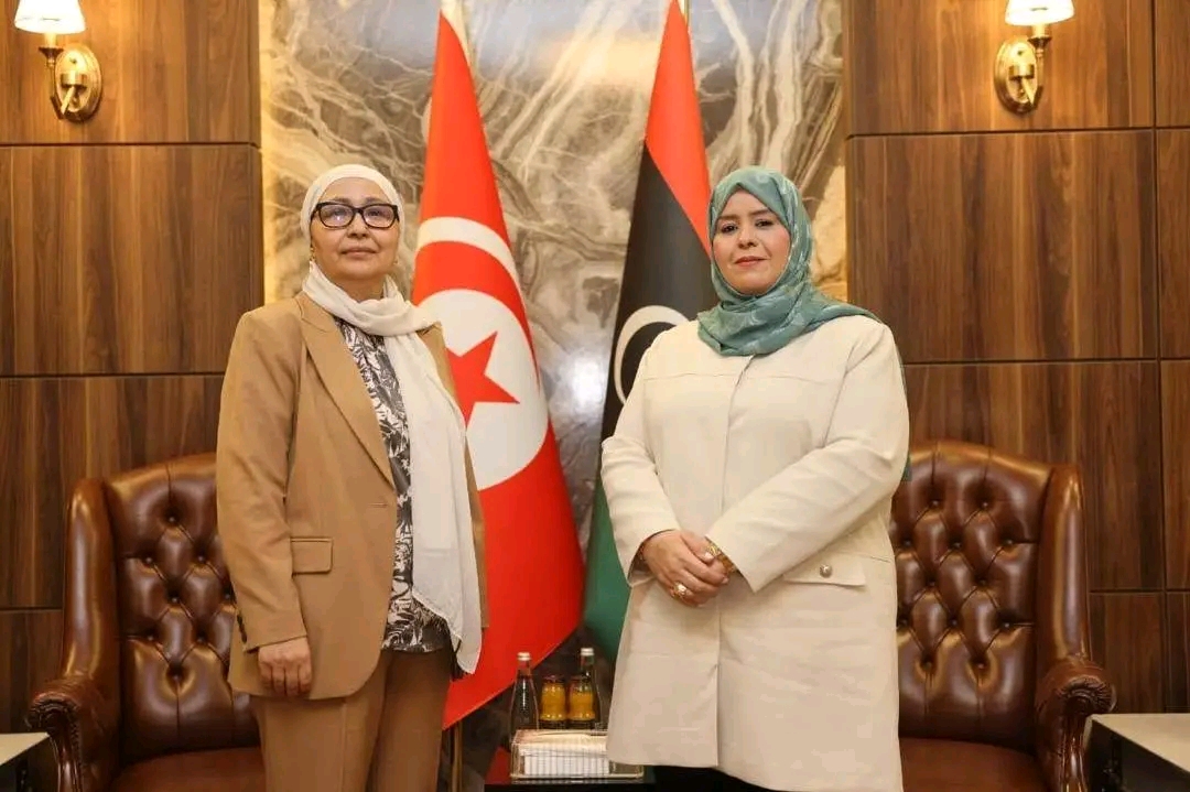  وزيرة الأسرة تؤدّي زيارة عمل إلى ليبيا