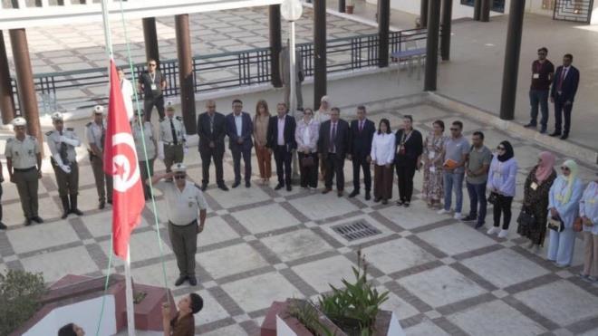 وزير التربية يواكب انطلاق مناظرة "السيزيام" بمعهد غزالة من ولاية بنزرت