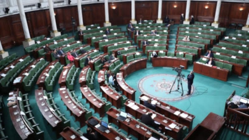   في  جلسة برلمانية بحضور إطارات وزارة الداخلية..   مناقشة المبادرة التشريعية المتعلقة بمكافحة المخدرات   