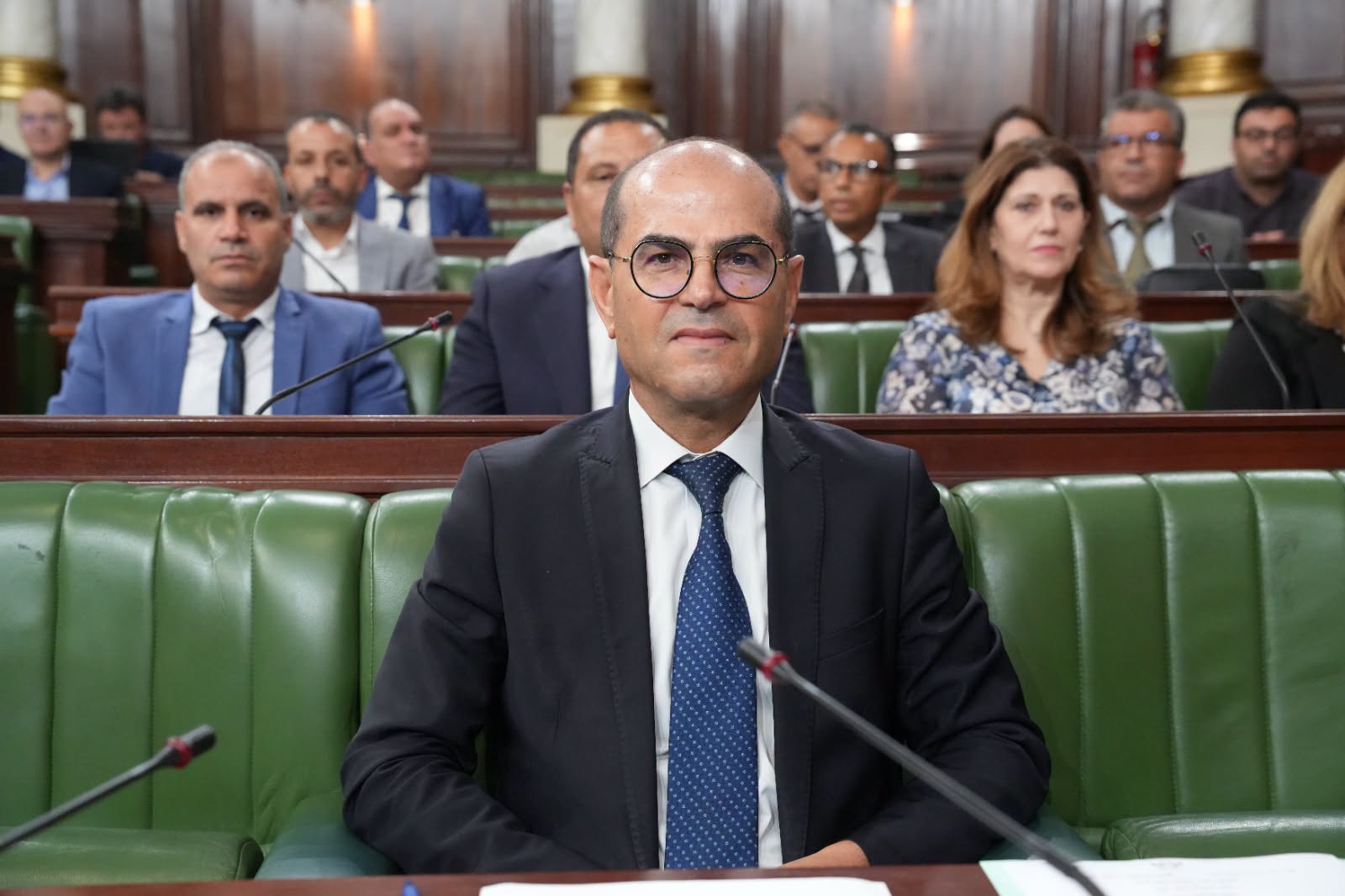 البرلمان يشرع في مناقشة مشروعي قانونين يتعلقان بالموافقة على اتفاقيتي ضمان لفائدة الشركة التونسية للكهرباء والغاز