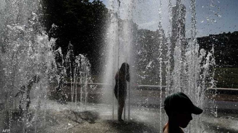 إيطاليا ترفع حالة التأهب للون الأحمر في 14 مدينة مع موجة حر أوروبية قاتلة