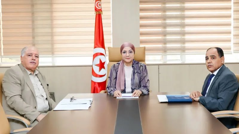 جلسة عمل بين وزيرة العدل ومدير المعهد الأعلى للمحاماة