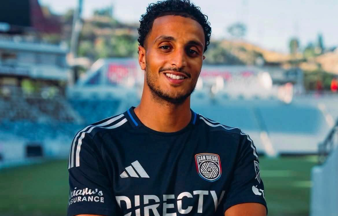سان دييغو الامريكي يعلن التعاقد مع العاشوري 