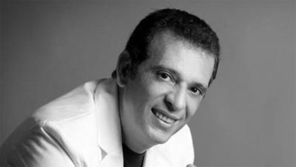 شكري بوزيان في مهرجان الحمامات... عرض "موسيقتي" يحتفي بخمسين سنة من الإبداع