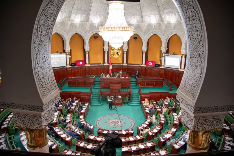 البرلمان يوافق على عقد قرض من البنك الافريقي للتصدير و الاستيراد لدعم الميزانية