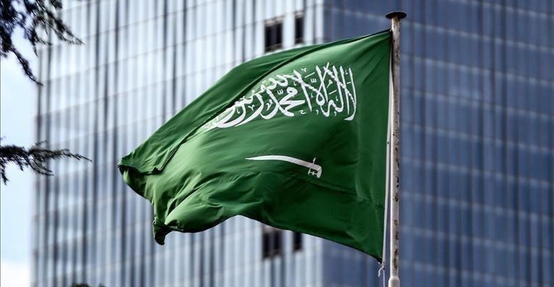 السعودية تسعى لتشكيل تحالف دولي لحماية الملاحة في البحر الأحمر