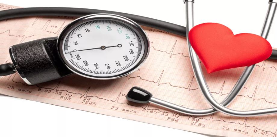 دراسة: لهذه الأسباب ترتفع الوفيات لدى النساء مقابل الرجال في تونس