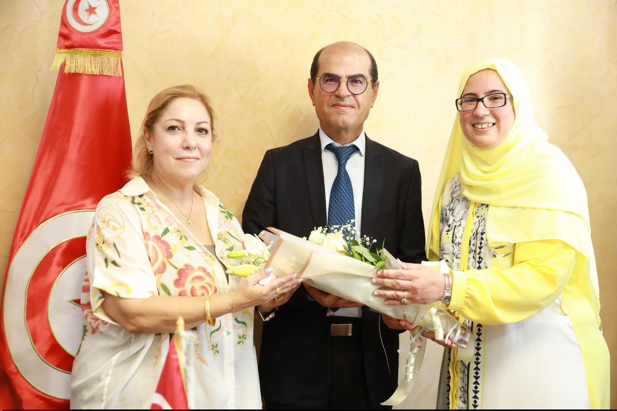  وزارة التجهيز.. تنصيب المديرة العامة الجديدة للشؤون العقارية والقانونية والنزاعات