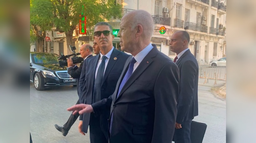 رئيس الجمهورية يؤدي زيارة الى المجلس الأعلى للتربية والتعليم ويلتقي عددا من المواطنين بمنطقة لافايات