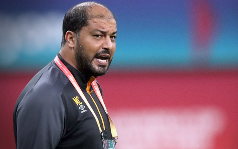 ندوة صحفية لمدرب المنتخب الوطني لكرة القدم 