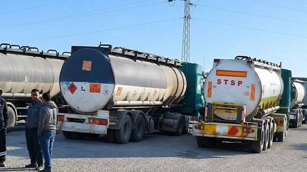كاتب عام جامعة النفط: لا إضراب في قطاع نقل المحروقات