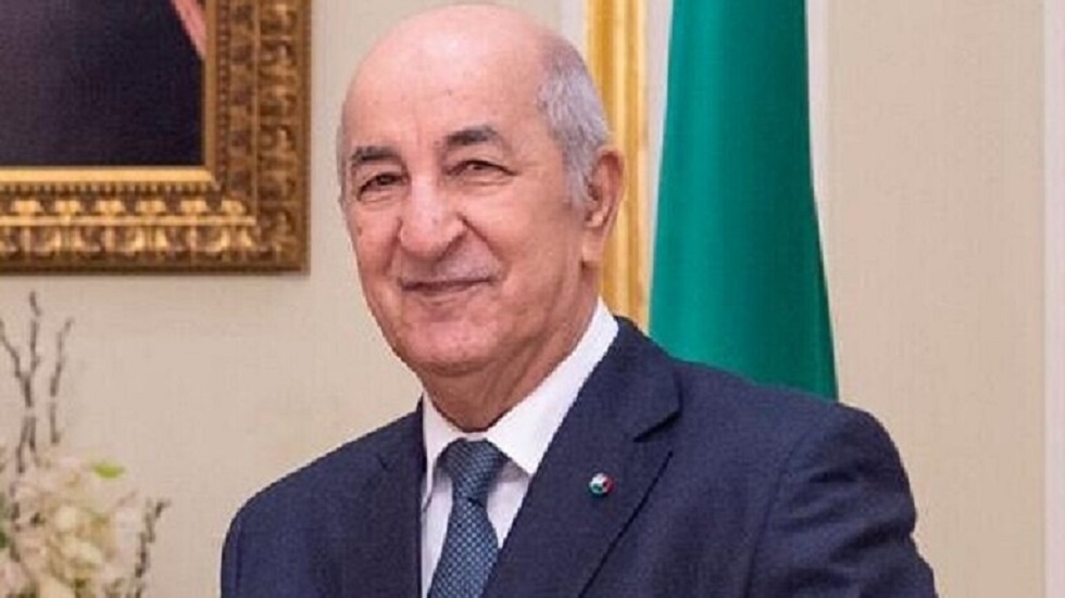 الرئيس الجزائري يعلن الحداد الوطني لمدة 3 أيام 