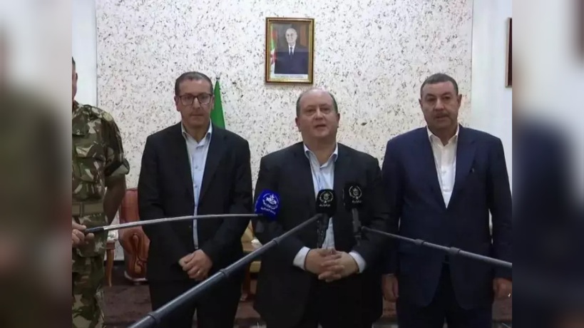 الوزير الأول الجزائري يؤكد: الوضعية مُستقرة بجيجل بعد التمكن من التدخل الجوي 