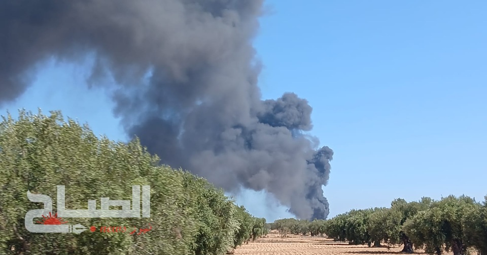 حريق بمخزن عجلات مستعملة في منطقة "حقونة" بصفاقس دون أضرار بشرية