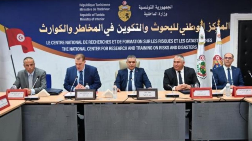 وزير الداخلية يشرف على اجتماع لجنة تفادي الكوارث ومجابهتها.. وهذا ما تقرر