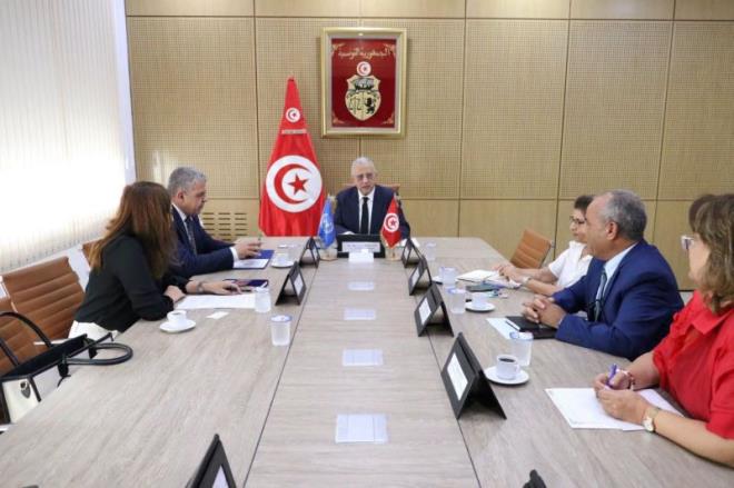 سلامة الغذاء ومقاومة مضادات الميكروبات محور لقاء وزير الصحة وممثل "الفاو" بتونس