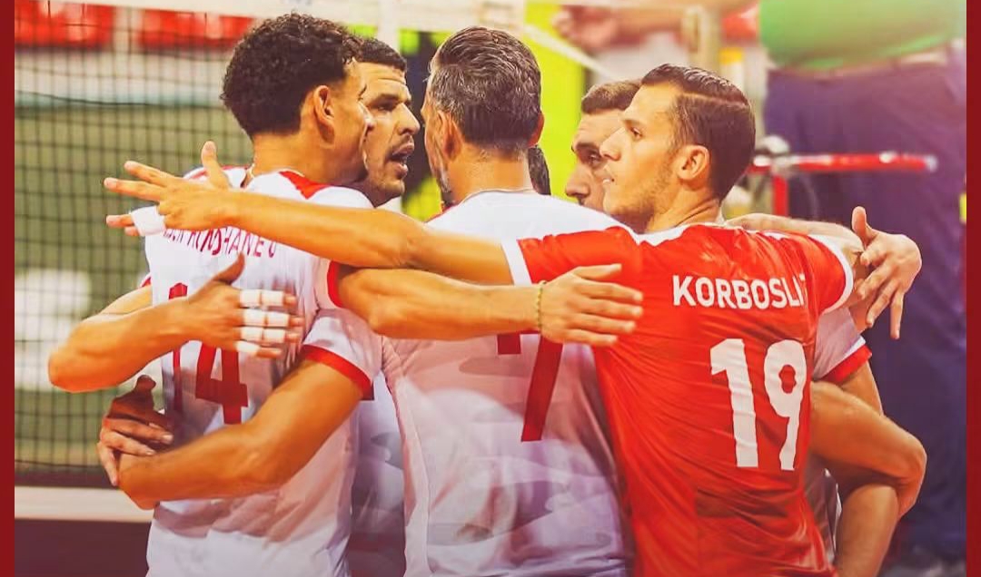 بطولة افريقيا للكرة الطائرة: المنتخب الوطني يتأهل إلى ربع النهائي 