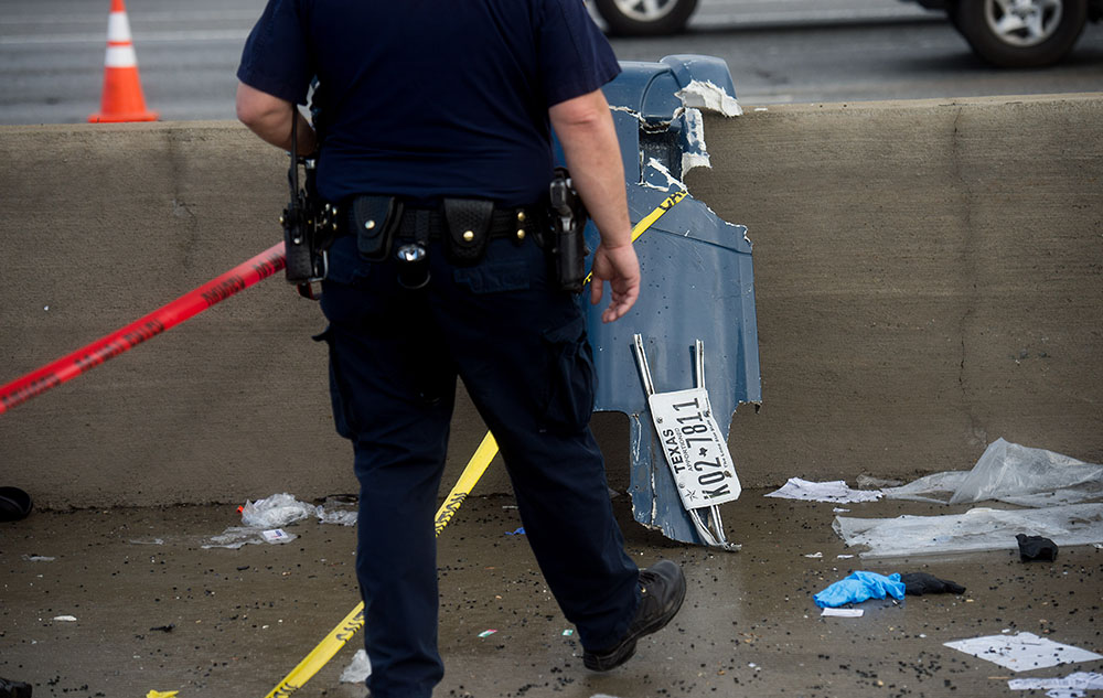  أثناء تصوير حادث حافلة في لوس أنجلوس.. وفاة 3 أشخاص في تحطّم مروحية إخبارية 