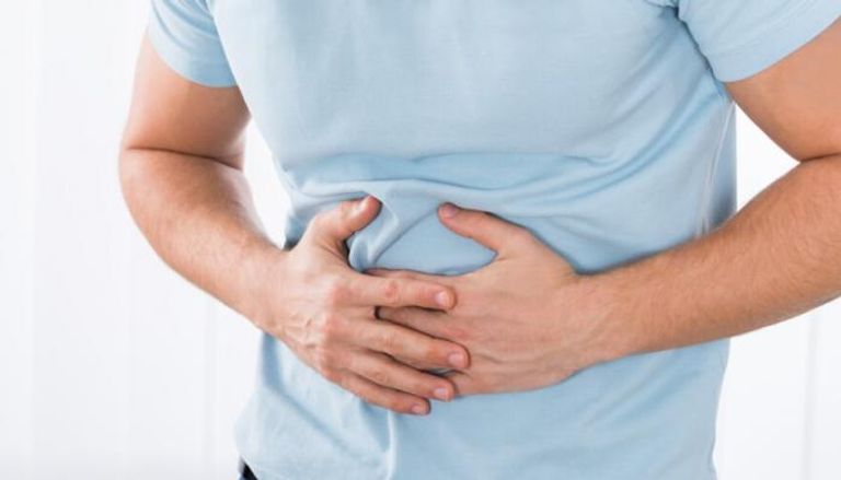 غار الدماء.. 19 حالة تسمم بعد استهلاك منتجات من محل لصنع المرطبات 