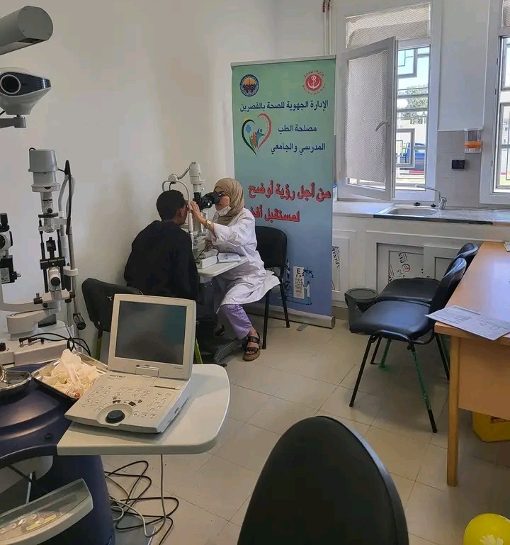 سبيطلة.. قافلة صحية للكشف المبكر لقصر البصر لدى التلاميذ 