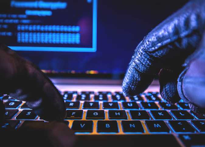 هجوم إلكتروني "غير مسبوق" يعطل أنظمة التبريد في مئات المتاجر الكبرى بفرنسا