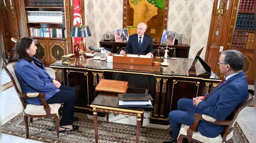 مشروع قانون المالية للسنة المقبلة.. رئيس الجمهوريّة يؤكد على ضرورة تجنّب الضغط الجبائي وتيسير بعث المشاريع 