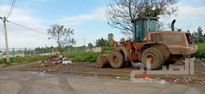 وادي الليل/منوبة .. تنظيف مداخل الملعب البلدي استعدادا للباكالوريا رياضة 3 656735809_1615269093092525_4860376028219132042_n.jpg